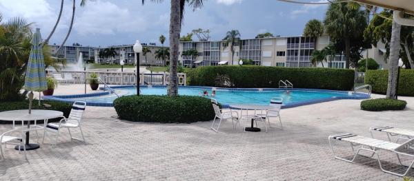 Lake Clarke Gardens, 2647 N Garden Dr #110, Lake Worth Beach, Florida 33461, image 1
