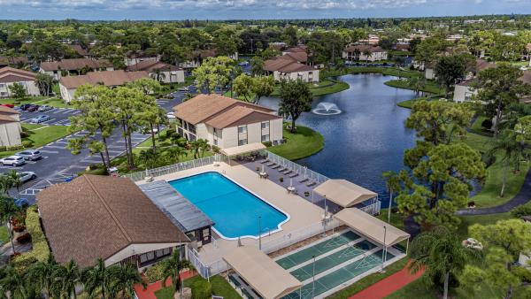 Pine Ridge South 3, 333 Knotty Pine Cir #A-2, Greenacres, Florida 33463, image 2