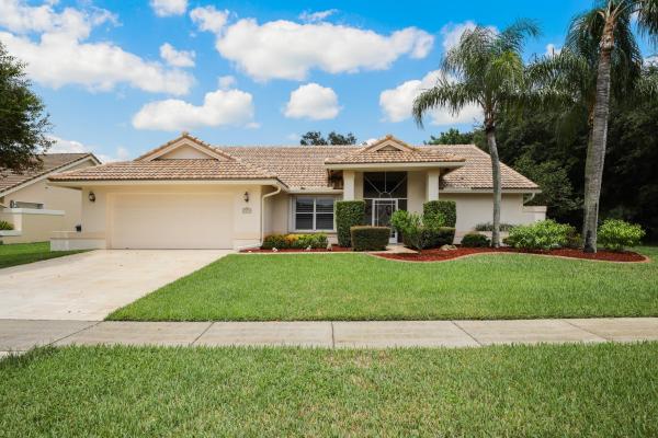 Lakeview Estates, 7171 Brickyard Cir, Lake Worth Beach, Florida 33467, image 1