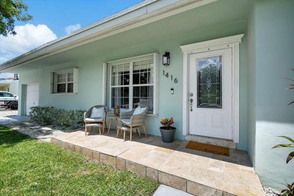 Lake Osborne Estates, 1416 Shirley Ct, Lake Worth Beach, Florida 33461, image 1