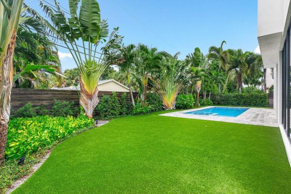 465 NE 4th St, Boca Raton, Florida 33432, image 2