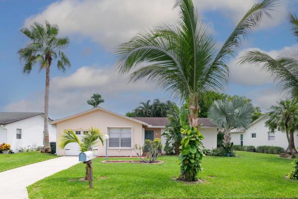 Lucerne Homes East, 6317 Summer Sky Ln, Greenacres, Florida 33463, image 1