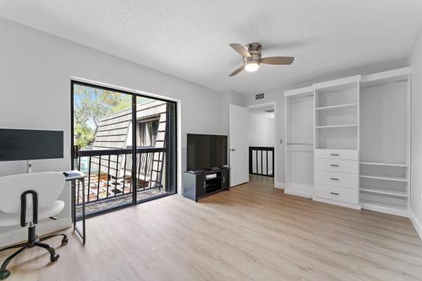 Glenwood Townhomes, 614 6th Ter, Palm Beach Gardens, Florida 33418, image 1