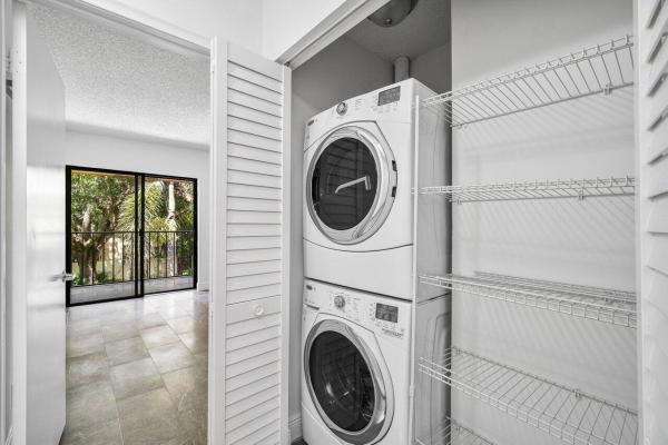 Meadow Knoll Townhomes, 1330 NW 13th St #16, Boca Raton, Florida 33486, image 3