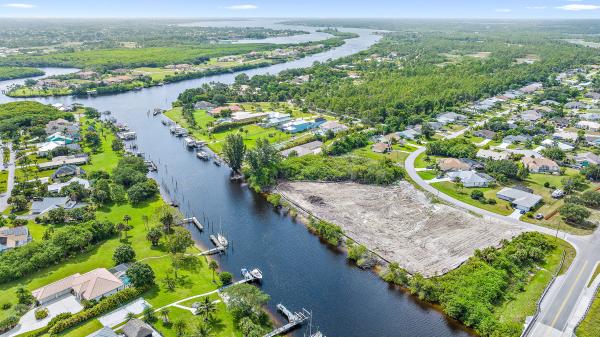 Southbend Lakes Estates, 2807 SE Peru St, Port St. Lucie, Florida 34984, image 1