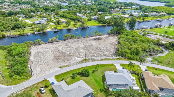 Southbend Lakes Estates, 2807 SE Peru St, Port St. Lucie, Florida 34984, image 2
