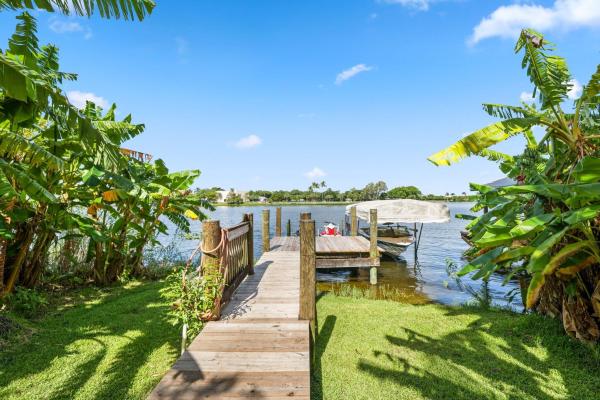 920 Hibiscus Ln, Delray Beach, Florida 33444, image 1