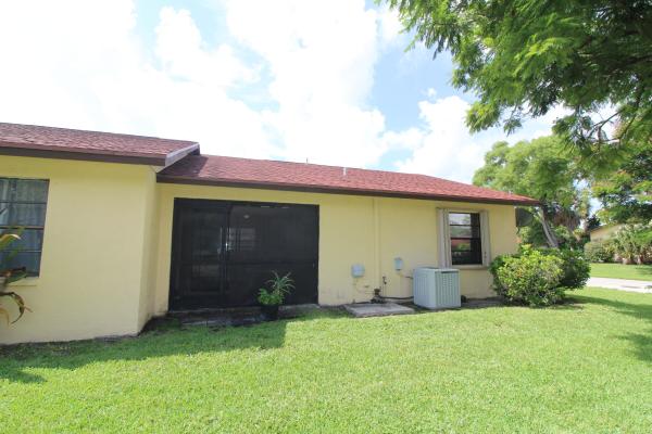 Glenwood Village, 440 Glenwood Dr, West Palm Beach, Florida 33415, image 3