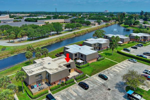 Village Of Sandalwood Lakes, 3419 34th Way, West Palm Beach, Florida 33407, image 2