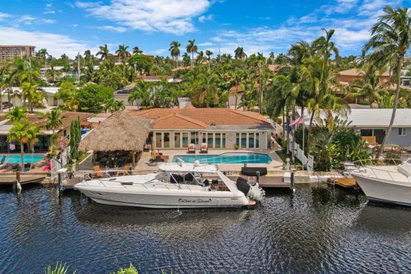 Pompano Isles, 2336 SE 9th St, Pompano Beach, Florida 33062, image 1