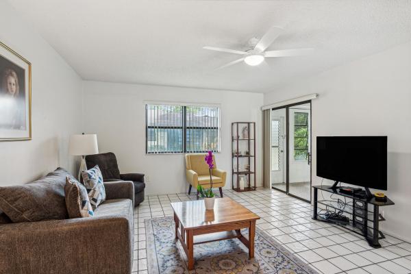 Strathmore Gate, 214 Thorn Apple Ct, Royal Palm Beach, Florida 33411, image 1