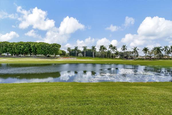Kensington At Wycliffe, 4461 Kensington Park Way, Lake Worth, Florida 33449, image 2