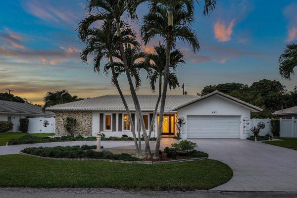 Lake Floresta Park, 643 NW 11th Ave, Boca Raton, Florida 33486, image 1