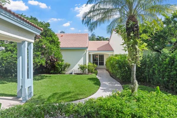 Las Casitas, 2474 S Vista Del Prado Dr, Wellington, Florida 33414, image 1
