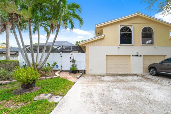 Westwood Lakes, 12772 Woodmill Dr, Palm Beach Gardens, Florida 33418, image 1