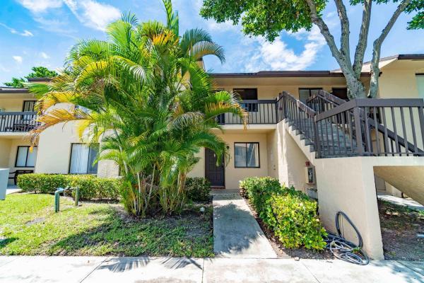 Kensington Walk, 6549 Somerset Dr #205, Boca Raton, Florida 33433, image 1