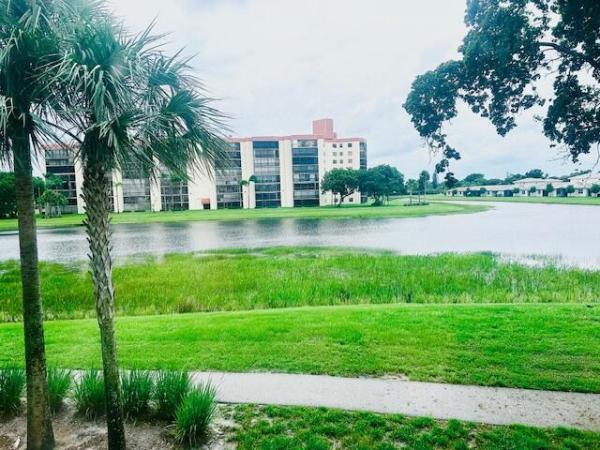 Deauville Village, 6650 S Oriole Blvd #2010, Delray Beach, Florida 33446, image 1