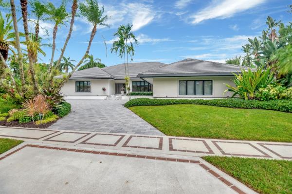Oakbrook At Boca West Country Club, 19672 Oakbrook Cir, Boca Raton, Florida 33434, image 1