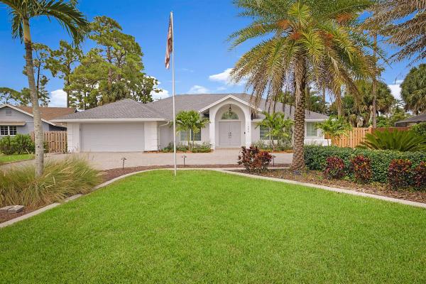 Greenview Shores 1 Of Wellington, 1086 Northumberland Ct, Wellington, Florida 33414, image 1