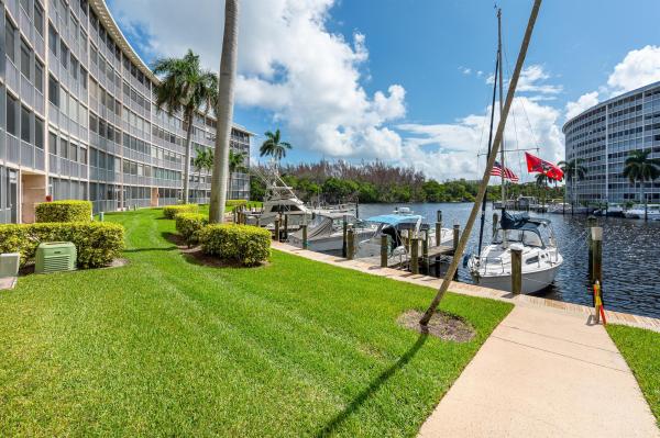 Hillsboro Cove, 1427 E Hillsboro Blvd #523, Deerfield Beach, Florida 33441, image 1