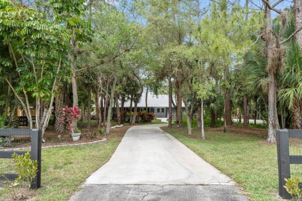 Paddock Park 2 Of Wellington, 14831 Draft Horse Ln, Wellington, Florida 33414, image 1