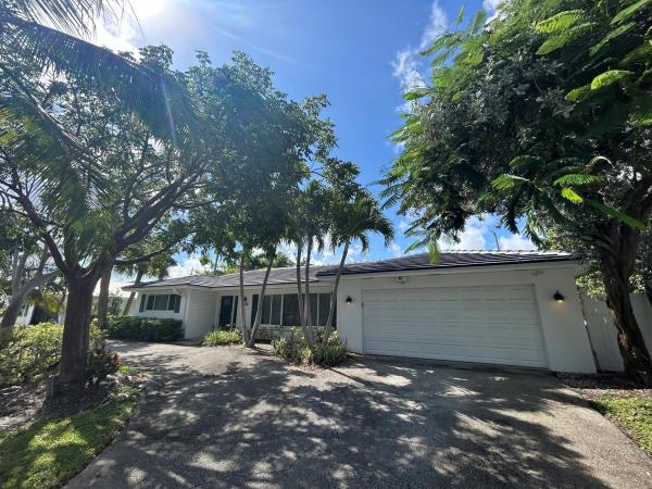 Palm Beach Isles, 1071 Bimini Ln, Riviera Beach, Florida 33404, image 1