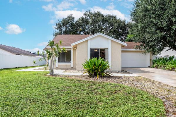 Rainberry Park, 9932 Floral Park Ln, Boca Raton, Florida 33428, image 1