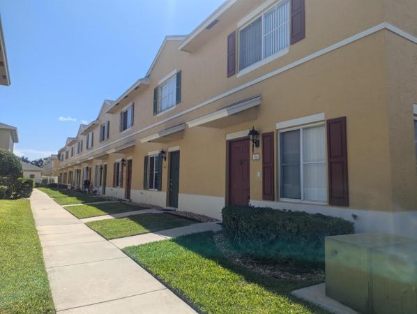 Lyman Village, 522 W Bloxham St, Lantana, Florida 33462, image 1