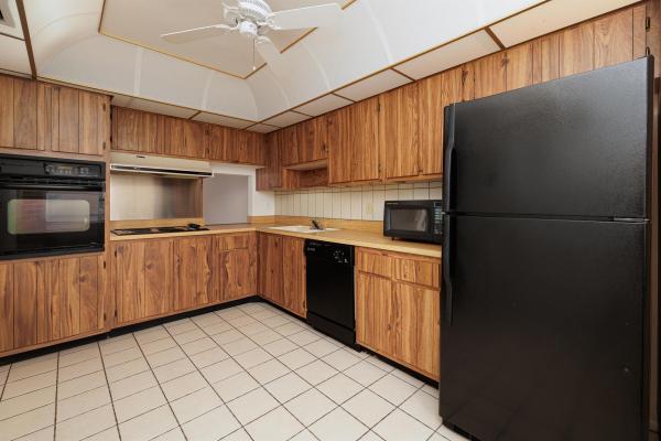 Fernley 2 At Cresthaven Townhomes, 5725 Fernley Dr #26, West Palm Beach, Florida 33415, image 1