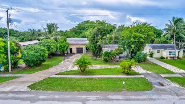 Military Park, 4588 Old Military Trl, West Palm Beach, Florida 33417, image 1