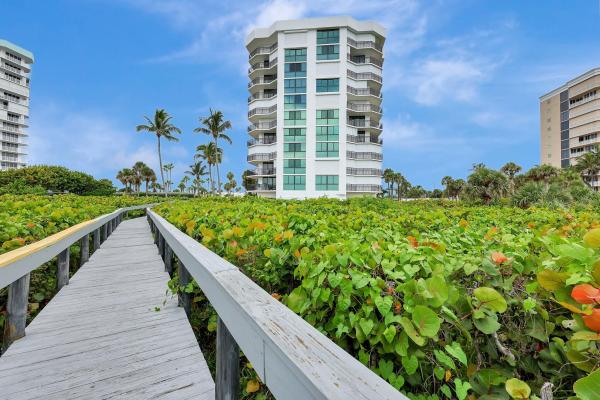 The Barclay Beach Club, 2800 N Highway A1a #707, Fort Pierce, Florida 34949, image 1