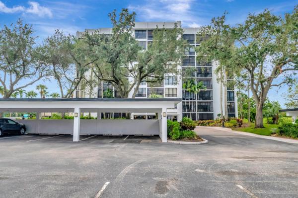 Lakewood Midrise At Boca West Country Club, 7802 Lakeside Blvd #765, Boca Raton, Florida 33434, image 1