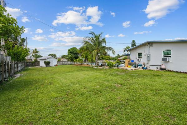 Lantana Heights, 1026 W Branch St, Lantana, Florida 33462, image 2