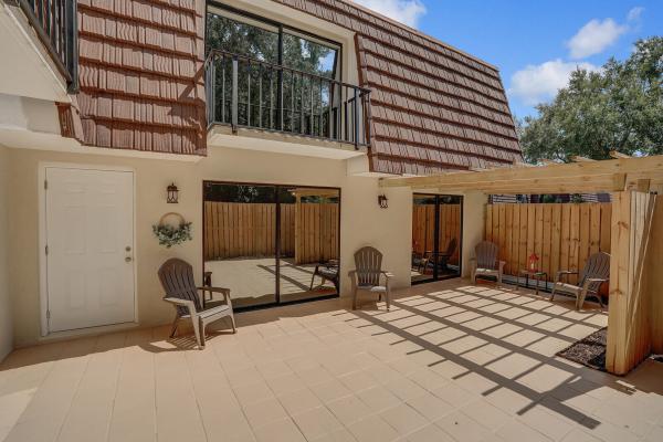 Garden Lakes, 2114 21st Ln, Palm Beach Gardens, Florida 33418, image 3