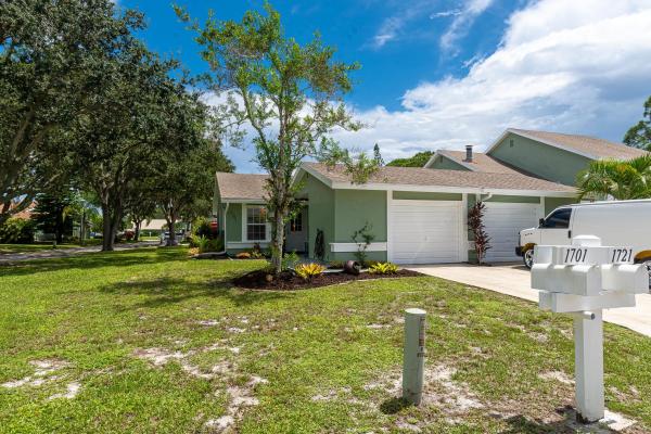 Rivergreen Villas, 1701 SE Balmoral Ct, Port St. Lucie, Florida 34952, image 1