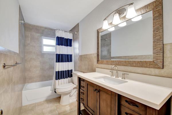 2325 SW 11th St, Boynton Beach, Florida 33426, image 1