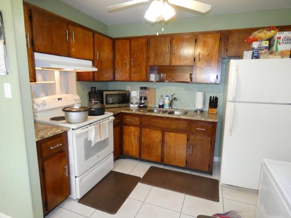Sunrise Golf Village, 6260 NW 17th St, Sunrise, Florida 33313, image 2