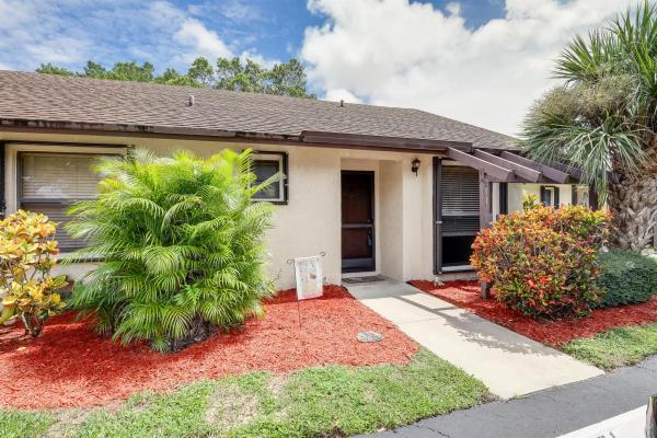 Tradewinds At Dos Lagos, 91 Via De Casas Norte #91w, Boynton Beach, Florida 33426, image 1