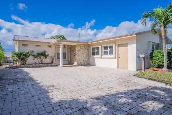 Hillcrest Heights, 728 Ridgewood Drive Dr, West Palm Beach, Florida 33405, image 1