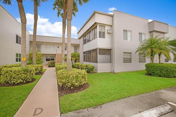 Normandy At Kings Point, 182 Normandy D, Delray Beach, Florida 33484, image 1
