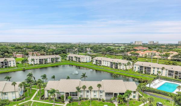 The Palm Club, 1101 Green Pine Blvd #C2, West Palm Beach, Florida 33409, image 1