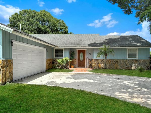 4900 Paleo Pines Cir, Fort Pierce, Florida 34951, image 1
