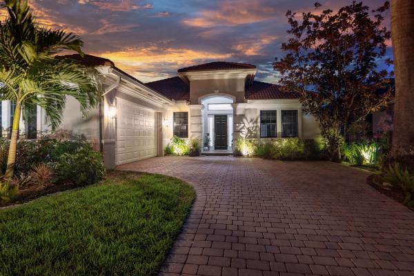 Casa Bella, 16043 Rosecroft Ter, Delray Beach, Florida 33446, image 1