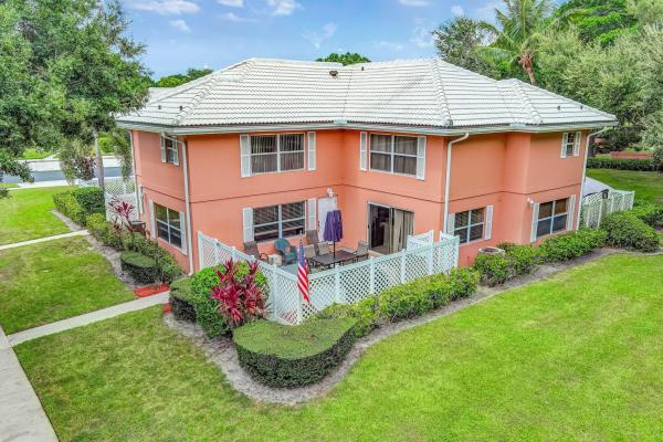 Stamford At The Villages Of Palm Beach Lakes, 1910 Hartford Ct, West Palm Beach, Florida 33409, image 1