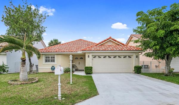 Impressions, 11121 Lakeaire Cir, Boca Raton, Florida 33498, image 1