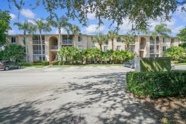 Pine Ridge At Delray Beach, 13771 Oneida Dr #A3, Delray Beach, Florida 33446, image 1