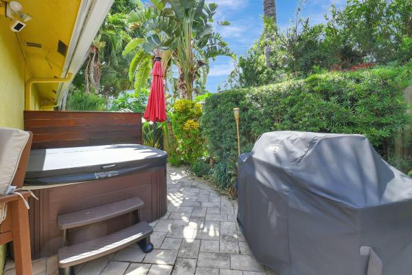 Palm Villas At Delray Beach, 318 SE 7th Ave #1, Delray Beach, Florida 33483, image 2