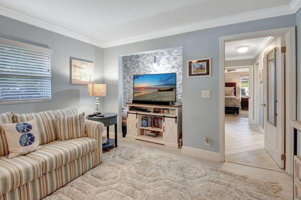 Palm Villas At Delray Beach, 318 SE 7th Ave #1, Delray Beach, Florida 33483, image 3