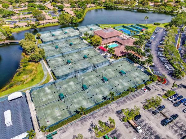 Lexington Green, 16 Lexington Ln W #A, Palm Beach Gardens, Florida 33418, image 3