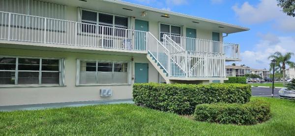 Sterling Village, 880 W Horizons #111, Boynton Beach, Florida 33435, image 1